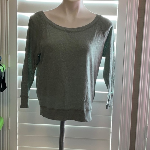 American Eagle Outfitters Green 3/4 Sleeve Relaxed Sweatshirt - Picture 1 of 6